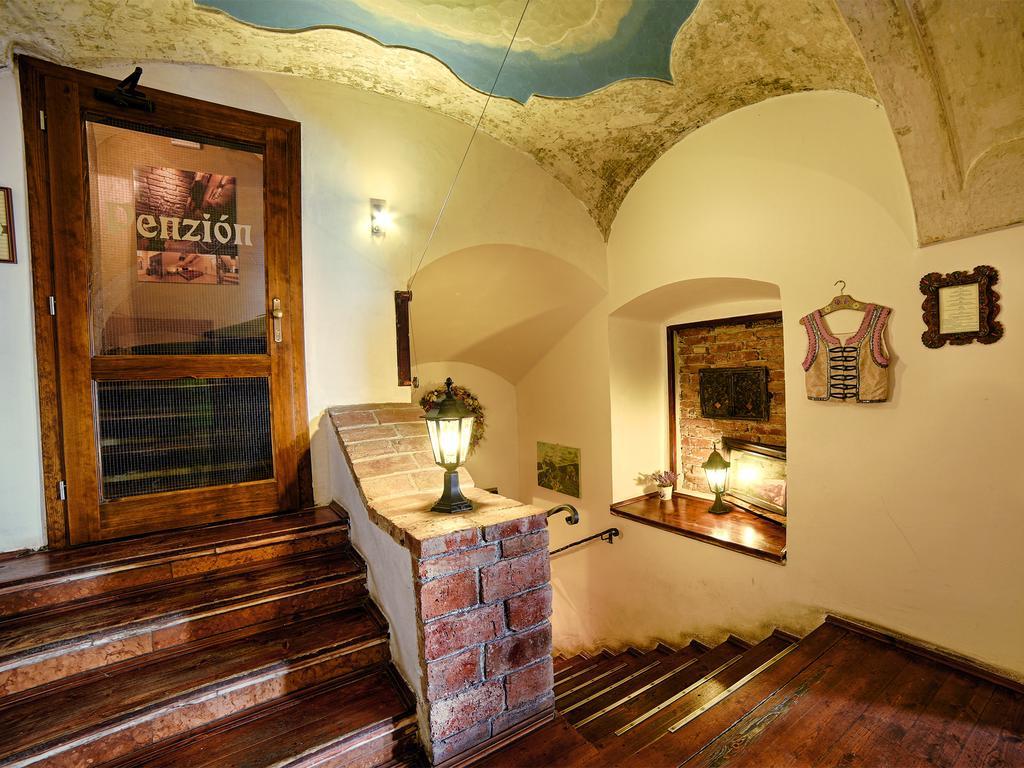 Penzion Villa Regia Košice Exterior foto